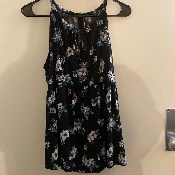 torrid Tops - Torrid floral tie-front baby doll tank top.